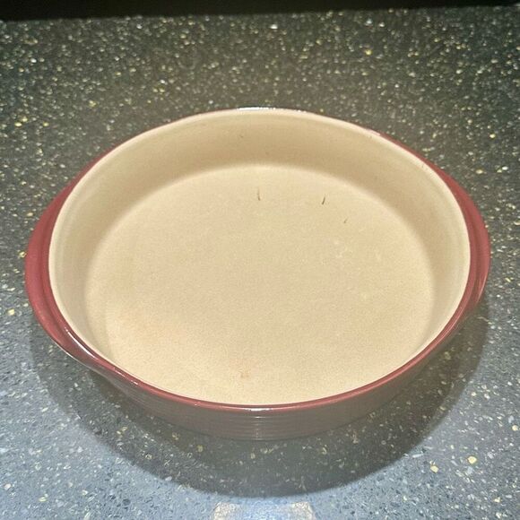 Pampered Chef Cranberry Large Baker - Picture 1 of 2